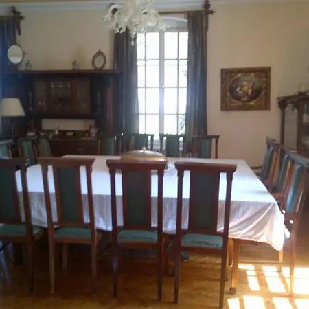 Castle Schulhoff * Padej